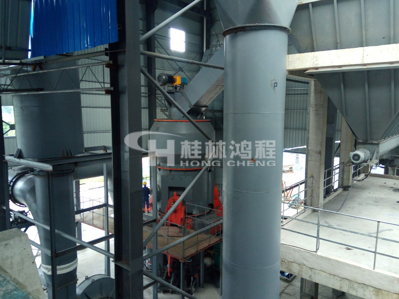 鍛造石墨乳，立式磨粉機(jī)，石墨磨粉機(jī)，立磨，磨粉機(jī)，磨粉設(shè)備，磨粉機(jī)械，桂林鴻程