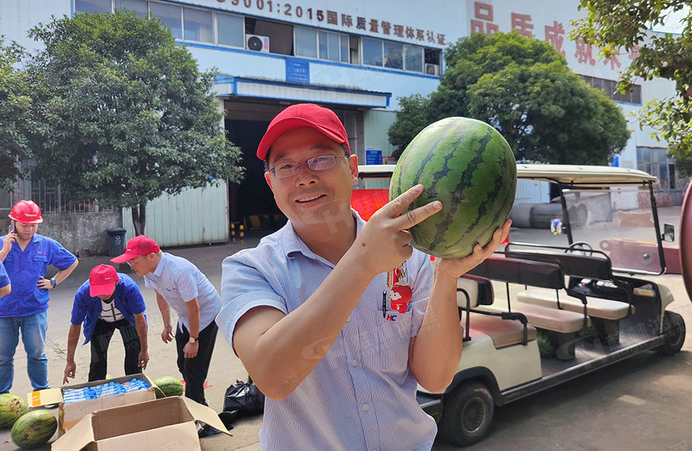 夏日送清涼，溫情暖人心！桂林鴻程工會開展“夏日送清涼”慰問活動